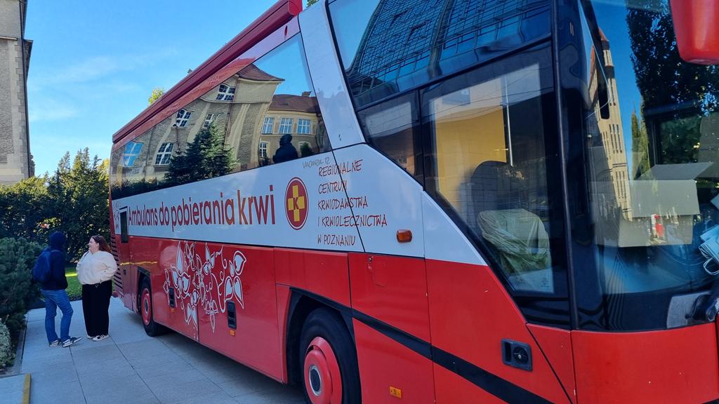 krwiobus akcja urząd wojewódzki - Magdalena Konieczna  - Radio Poznań