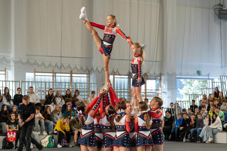 cheerleaderki piła doping taniec - Powiat Pilski