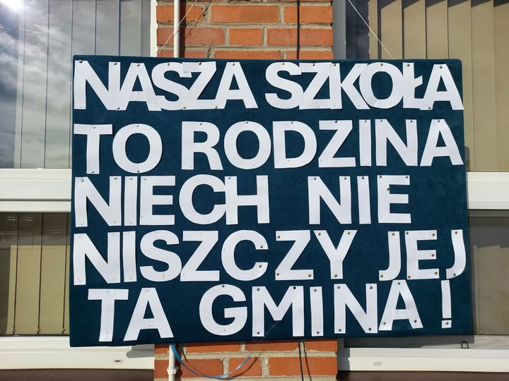 protest szkoła sokolniki - Facebook