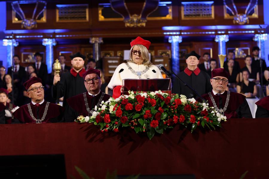 inauguracja uam - Martyna Płaczek - Uniwersytet im. Adama Mickiewicza w Poznaniu
