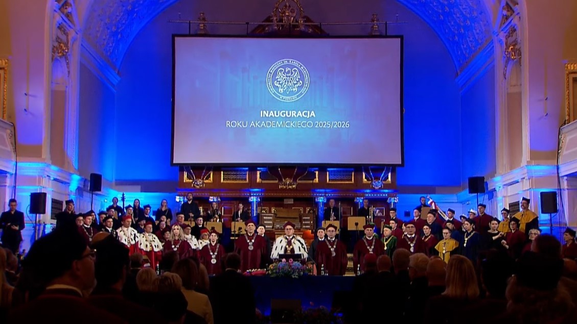 inauguracja uniwersytet medyczny  - YT:  Uniwersytet Medyczny w Poznaniu