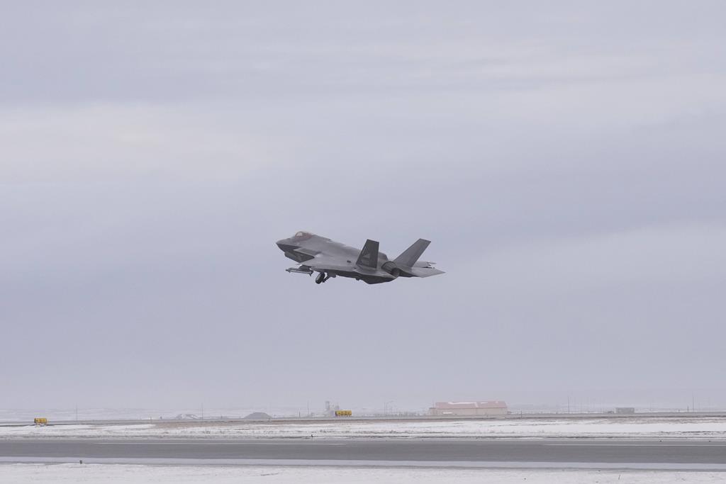 pap_20240201_1AR (Copy) - Eyþór Árnason - PAP/NTB