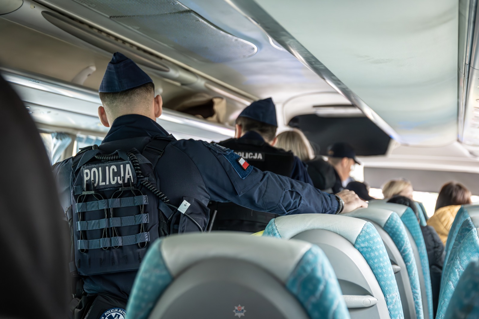 kontrole policji cudzoziemcy - asp. Łukasz Kędziora - Komenda Miejska Policji w Poznaniu