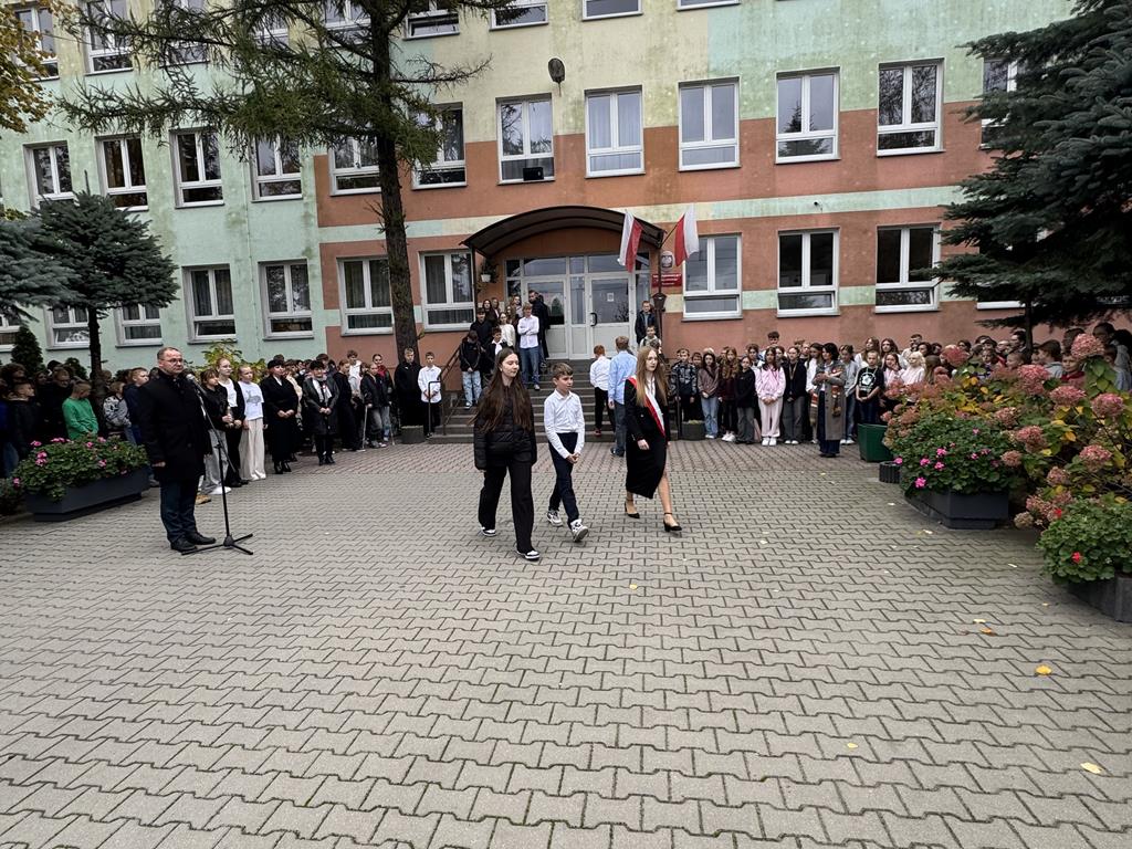 Szkoła podstawowa nr 1 w Trzemesznie