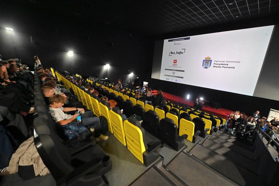 kampania bez hejtu - Wojtek Wardejn - Radio Poznań