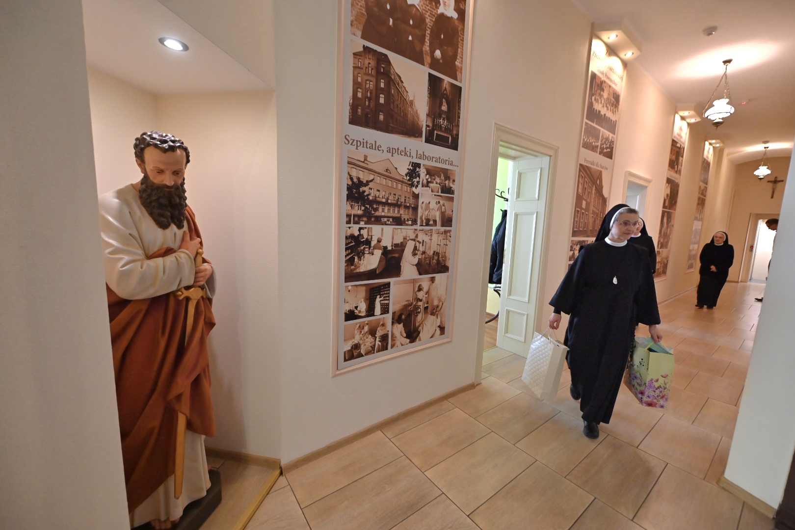 elżbietanki centrum pomocy ubogim - Wojtek Wardejn - Radio Poznań