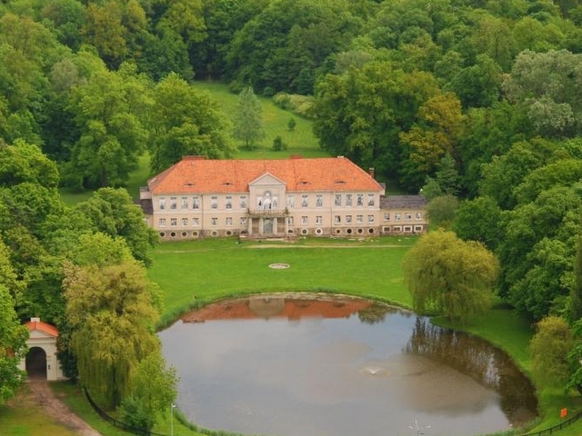 Pałac Owińska - Urząd Gminy Czerwonak