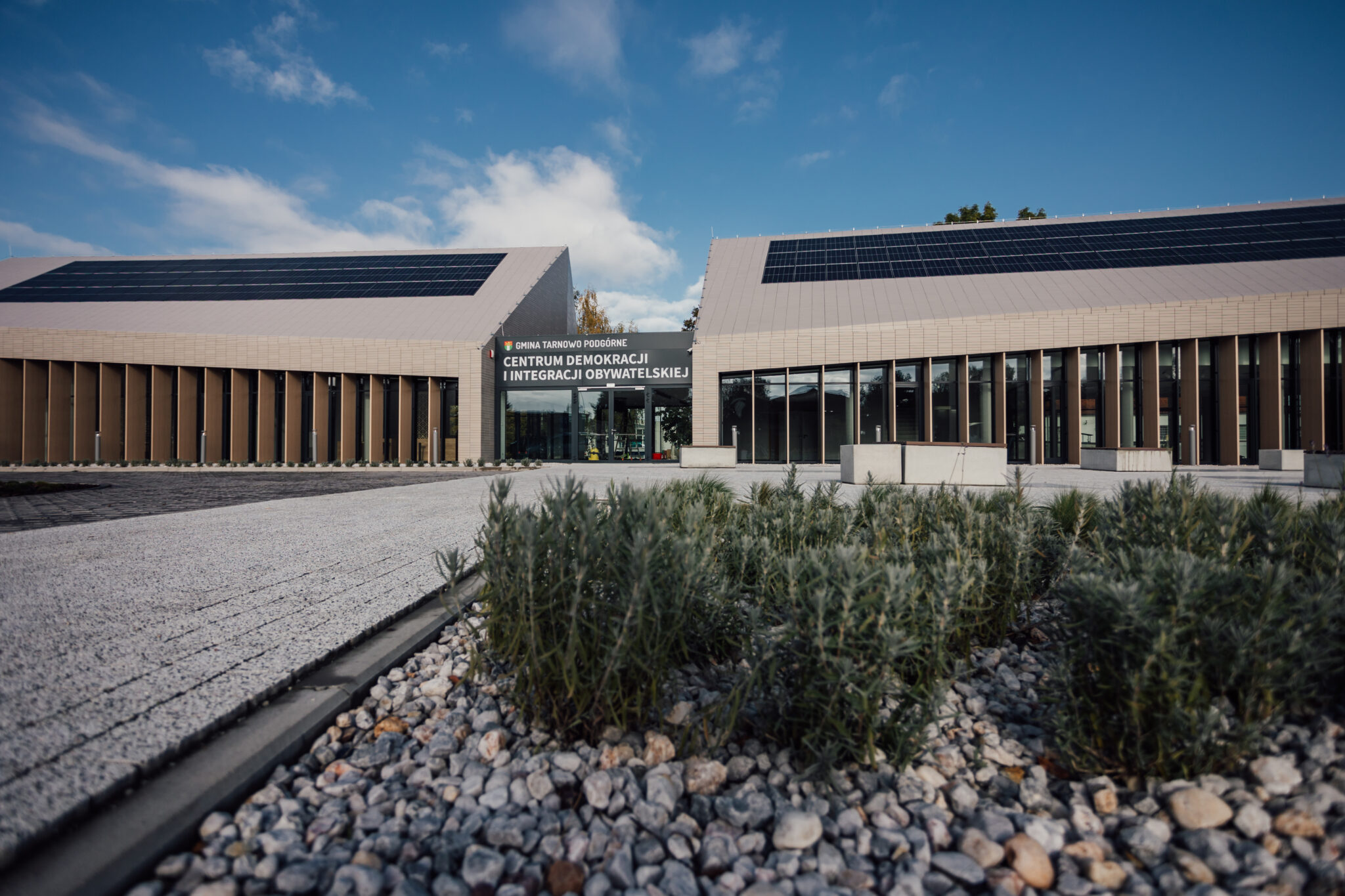 Centrum Demokracji i Integracji Obywatelskiej w Tarnowie Podgórnym. - UM Tarnowo Podgórne