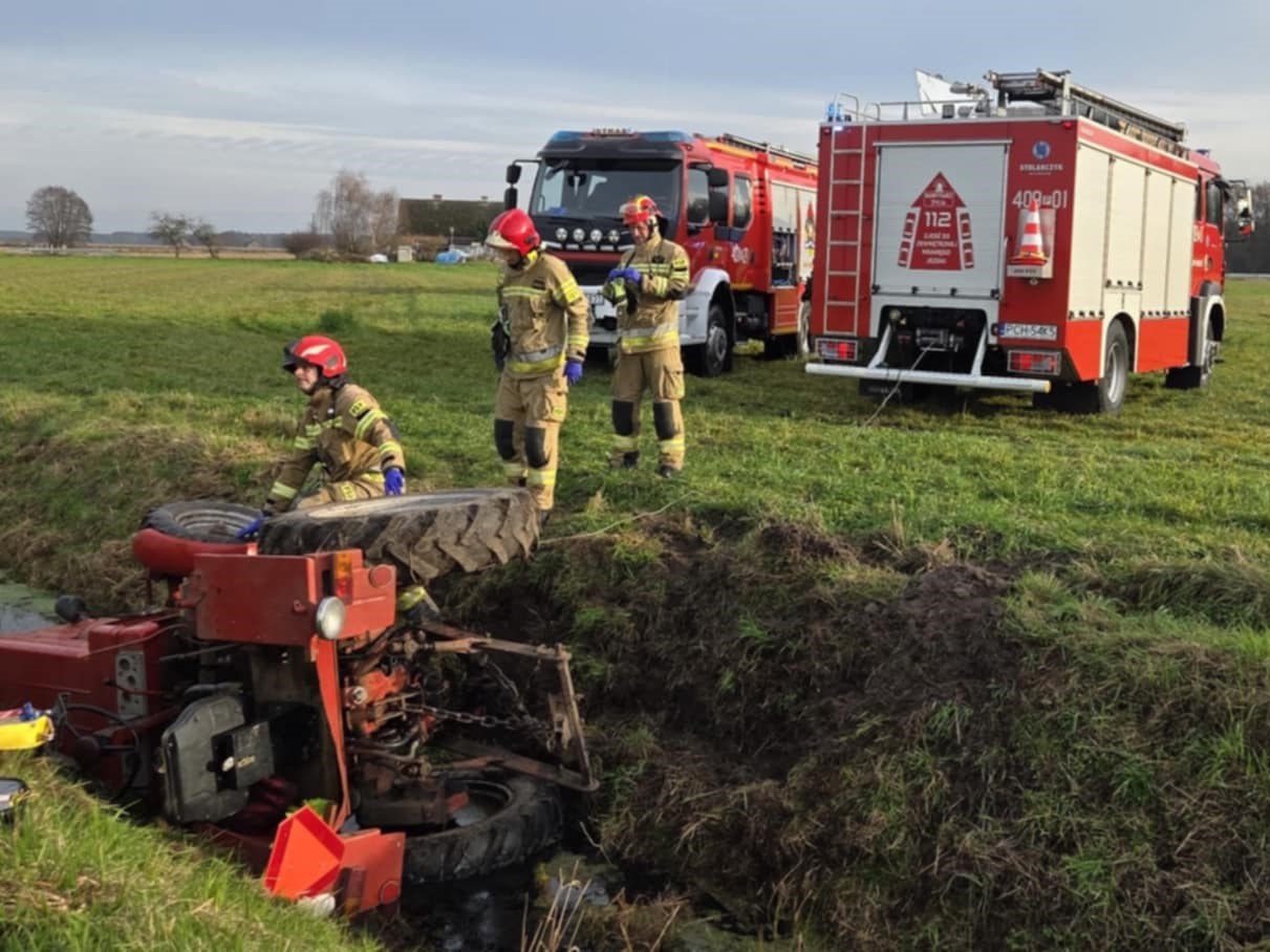 brzekiniec wypadek ciągnik nie żyje rolnik - KP PSP w Chodzieży