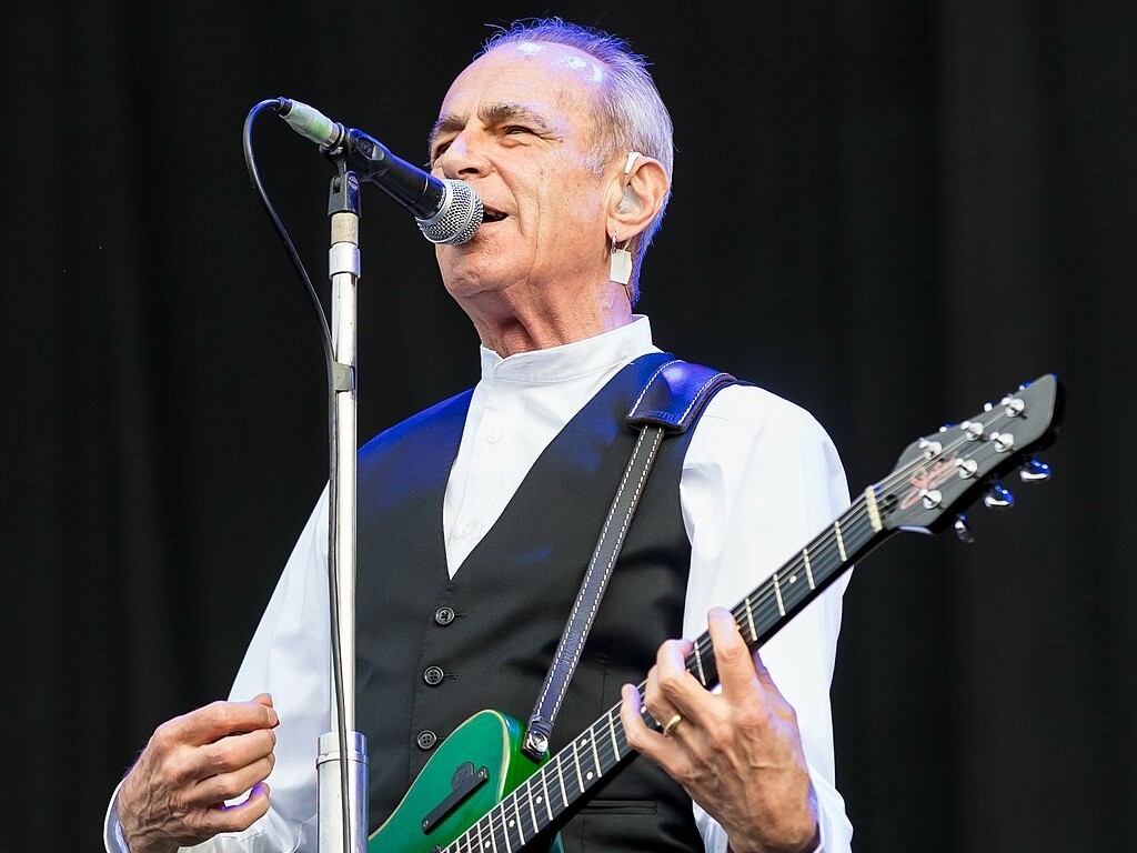 francis rossi status quo - Sven Mandel - CC BY-SA 4.0, Wikimedia Commons