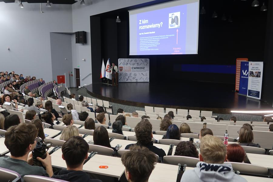 młodzież vs sztuczna inteligencja - Bartłomiej Klupś - Radio Poznań