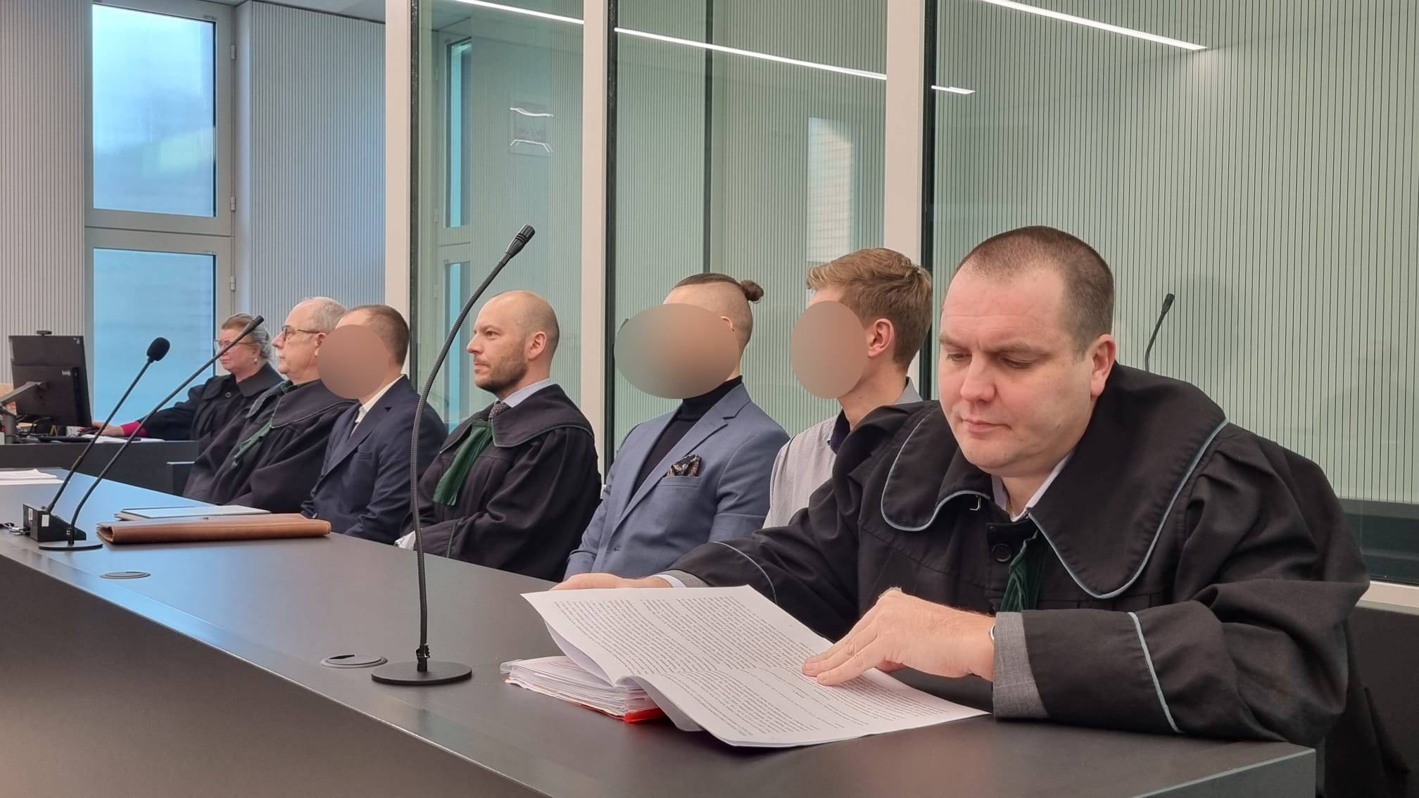 proces policjantów strzelali do chorego na schizofrenię - Magdalena Konieczna  - Radio Poznań