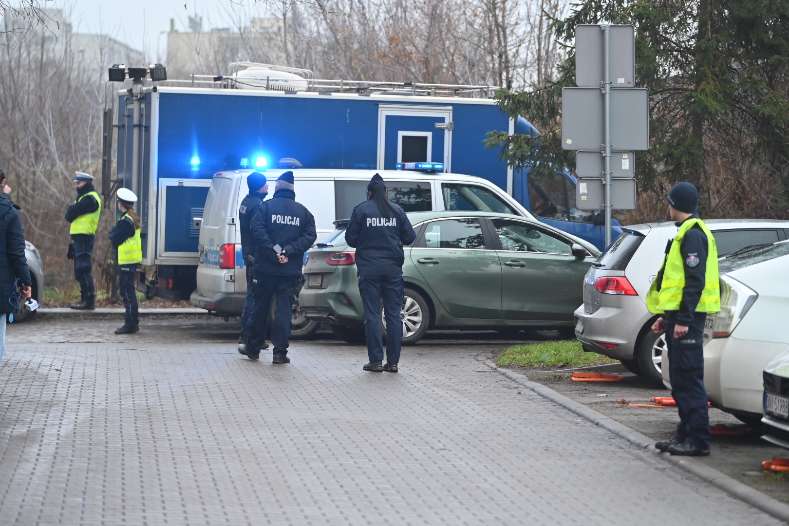 przejazd kolejowy akcja służb bałtycka poznań - Wojtek Wardejn  - Radio Poznań