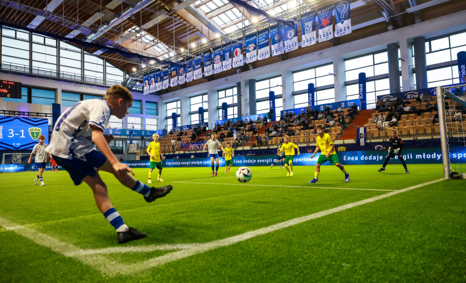 lech poznań - Adam Jastrzębowski - lechpoznan.pl