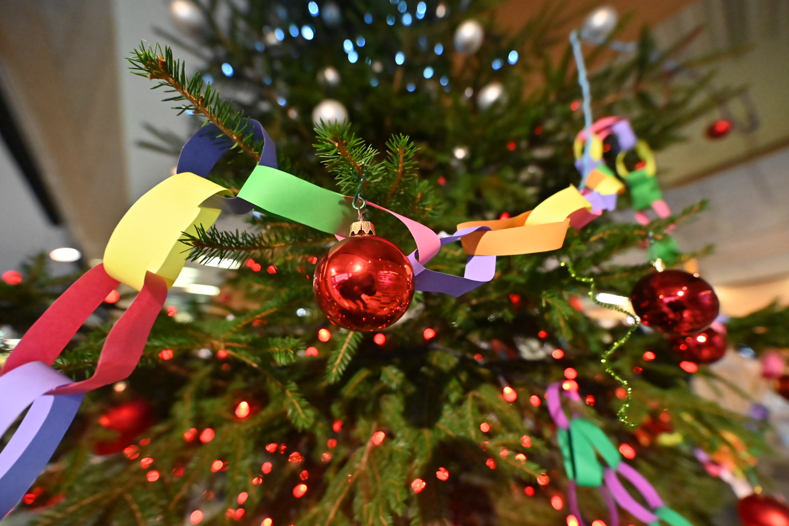 choinka bombki boże narodzenie święta  - Wojtek Wardejn  - Radio Poznań