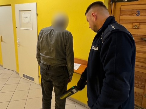 zatrzymany wieleń - KPP w Czarnkowie