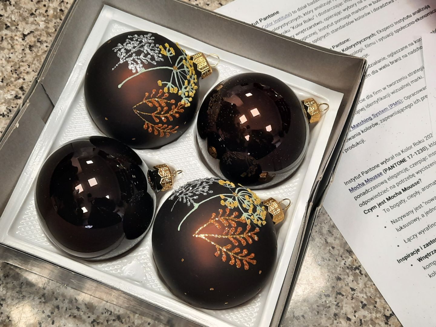 bombki w gnieźnie mocha mousse - Rafał Muniak - Radio Poznań