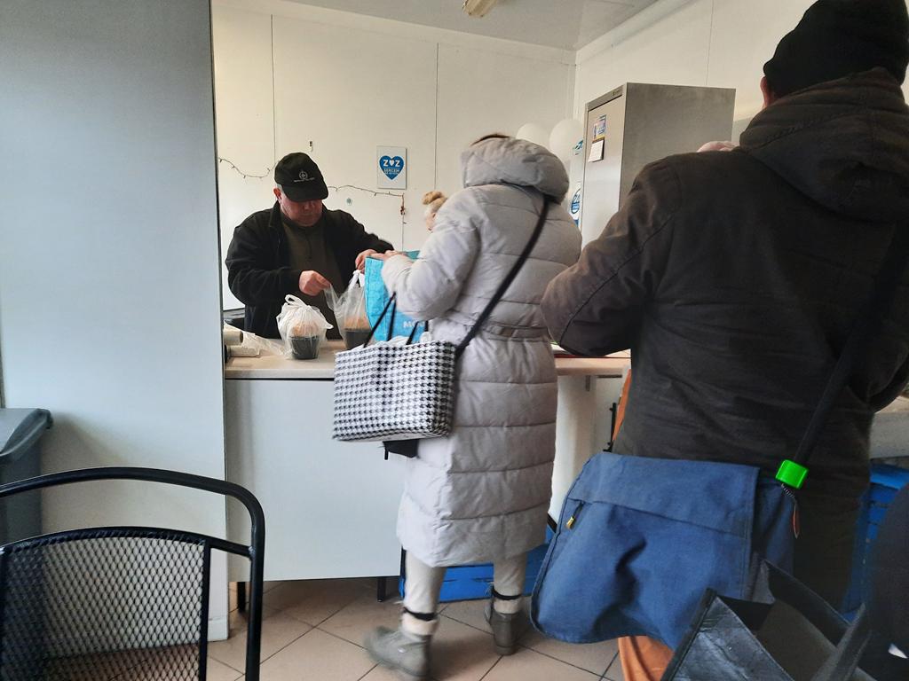 Paczki świąteczne Konin - Michalina Maciaszek - Radio Poznań