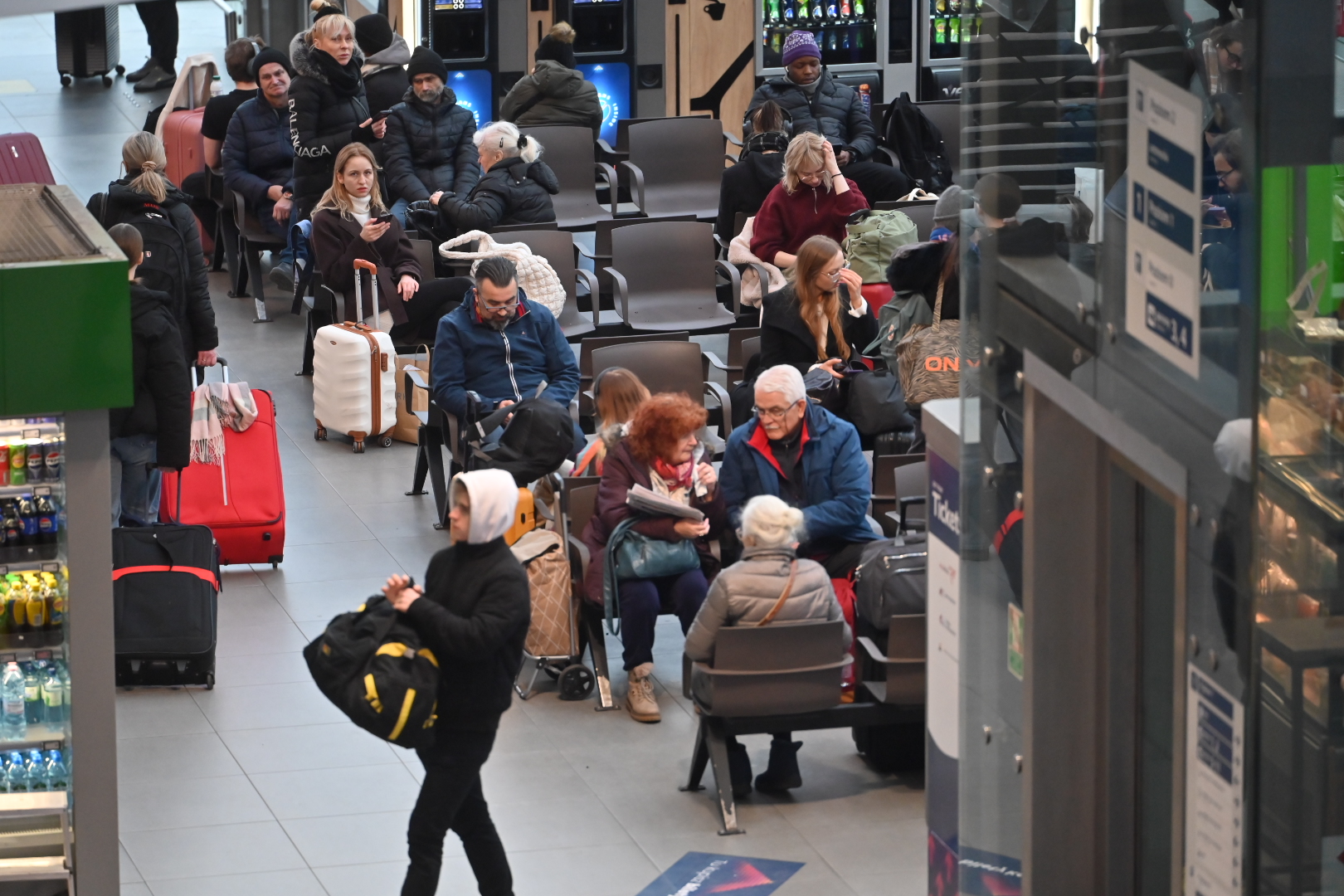 dworzec poznań - Wojtek Wardejn - Radio Poznań