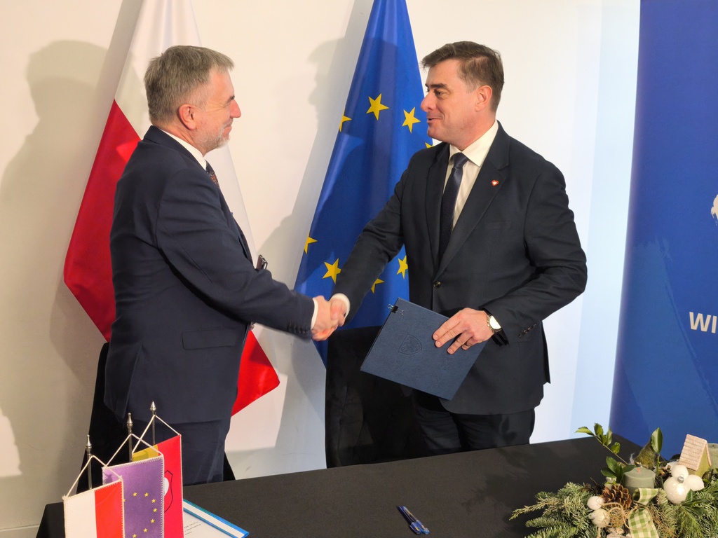 teatr miejski leszno umowa - Bartłomiej Klupś - Radio Poznań