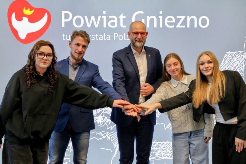Młodzi sportowcy Gniezno - Starostwo Powiatowe w Gnieźnie