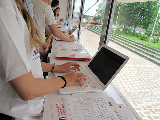 Komputery - sala - Internetowa Rewolucja