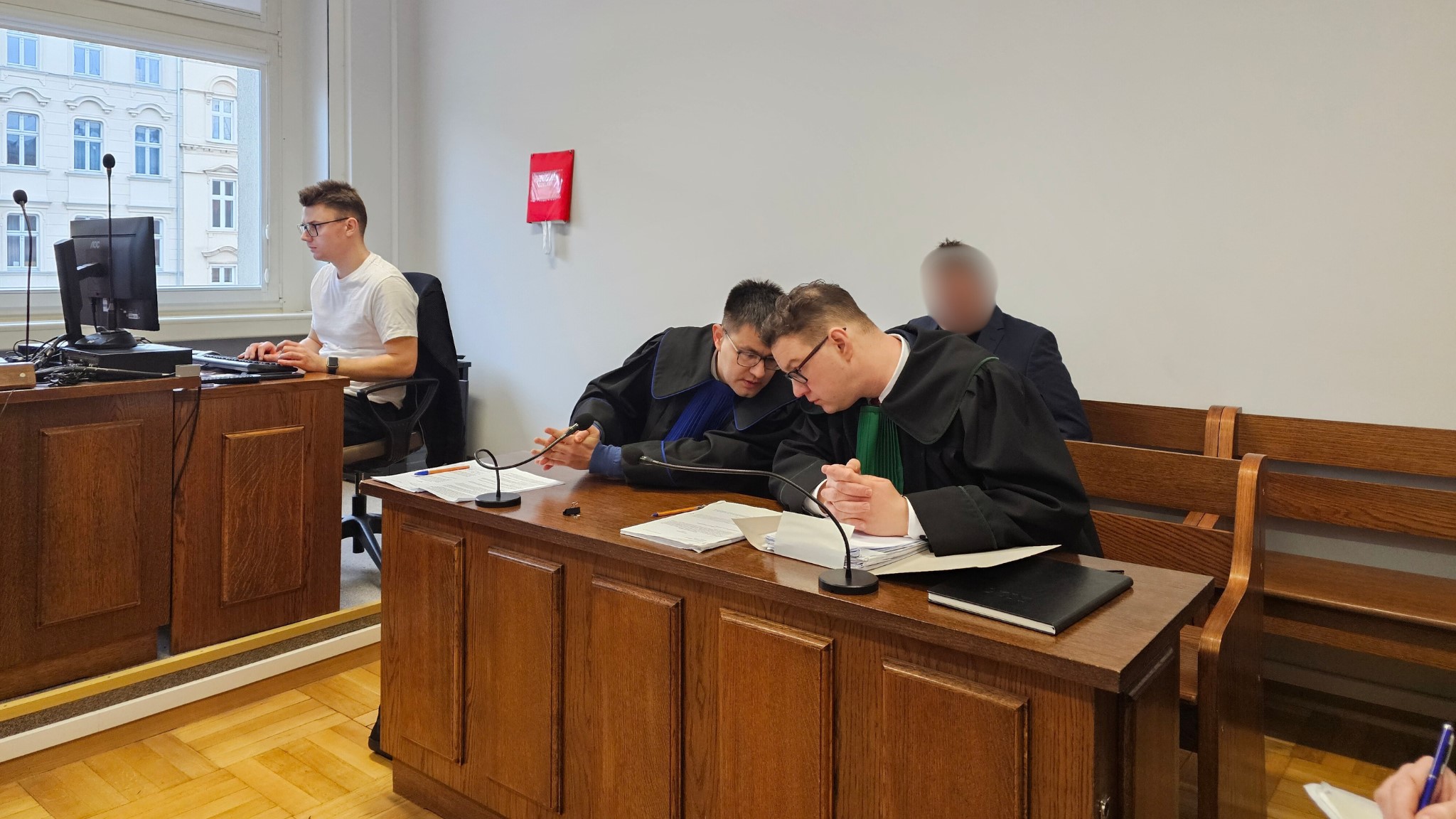 pysząca trzymał lamparty na posesji sąd pysząca dzikie zwierzęta - Julian Kozanecki - Radio Poznań