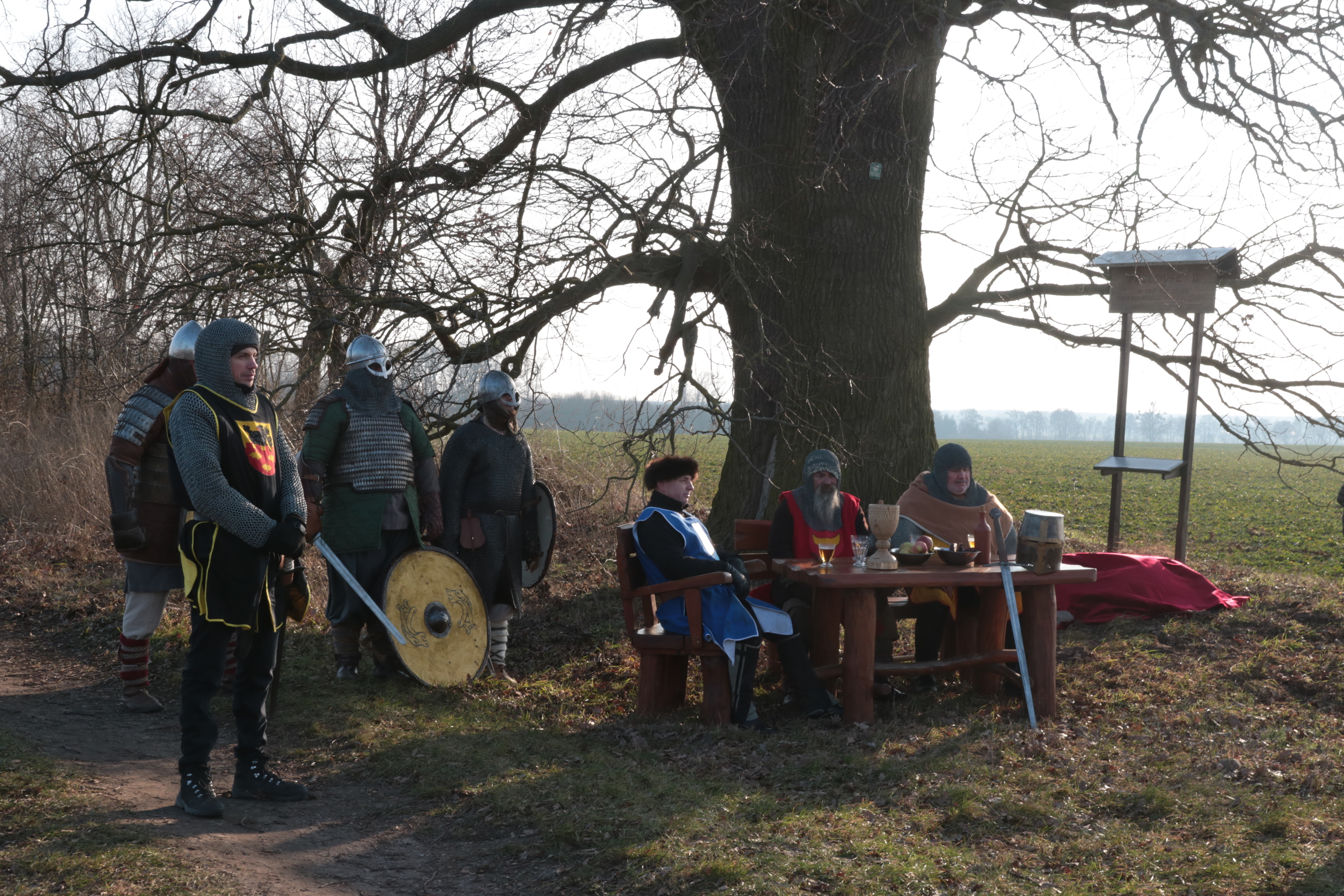 dĄB rOGOŹNO - Rogozińskie Centrum Kultury