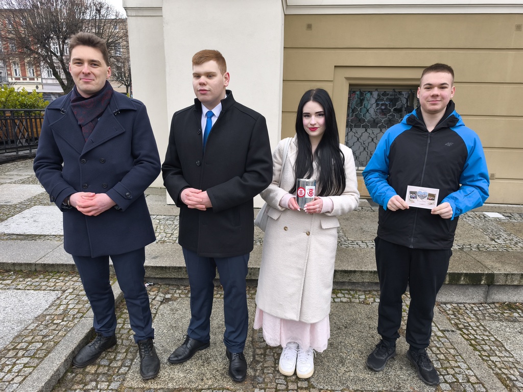 kocham polskę młodzież wszechpolska w lesznie - Bartłomiej Klupś - Radio Poznań