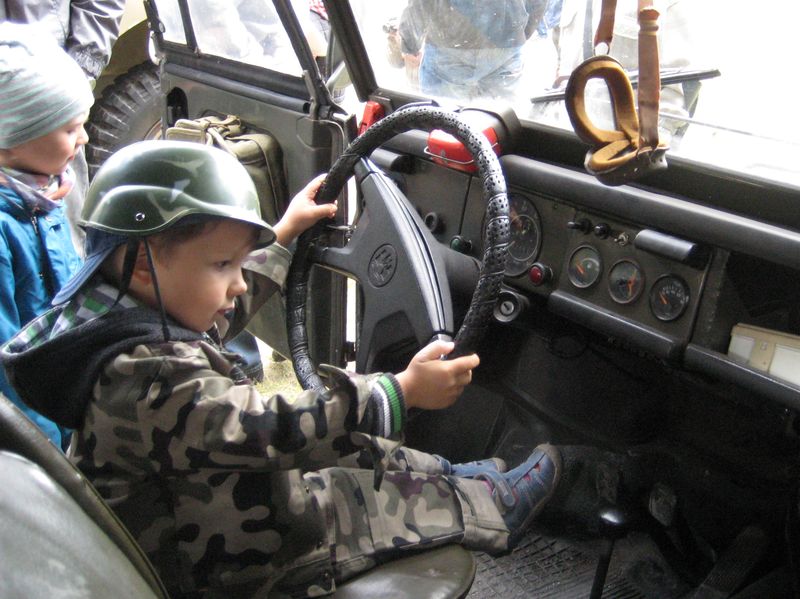 Dzień Dziecka 2012 - CSWL - czołgi - Wojciech Chmielewski