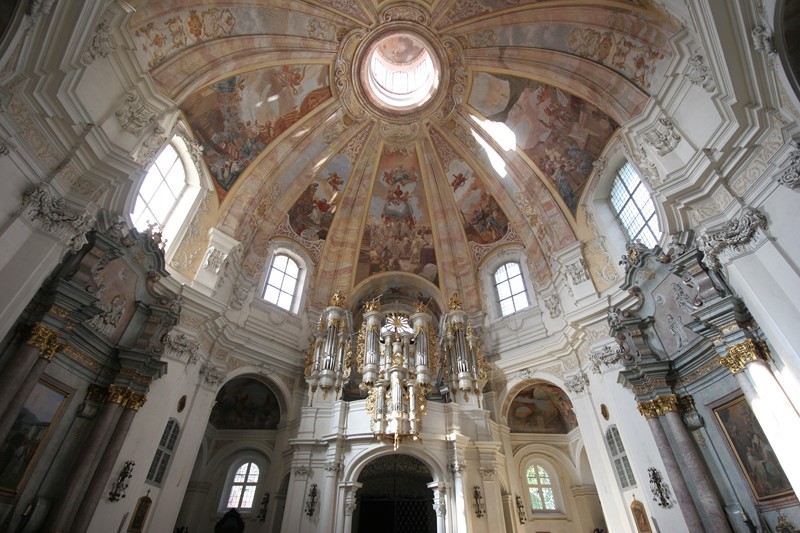 Ląd nad Wartą - wnętrza - Antoni Hoffmann