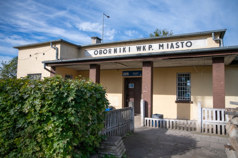 dworzec oborniki - oborniki.pl
