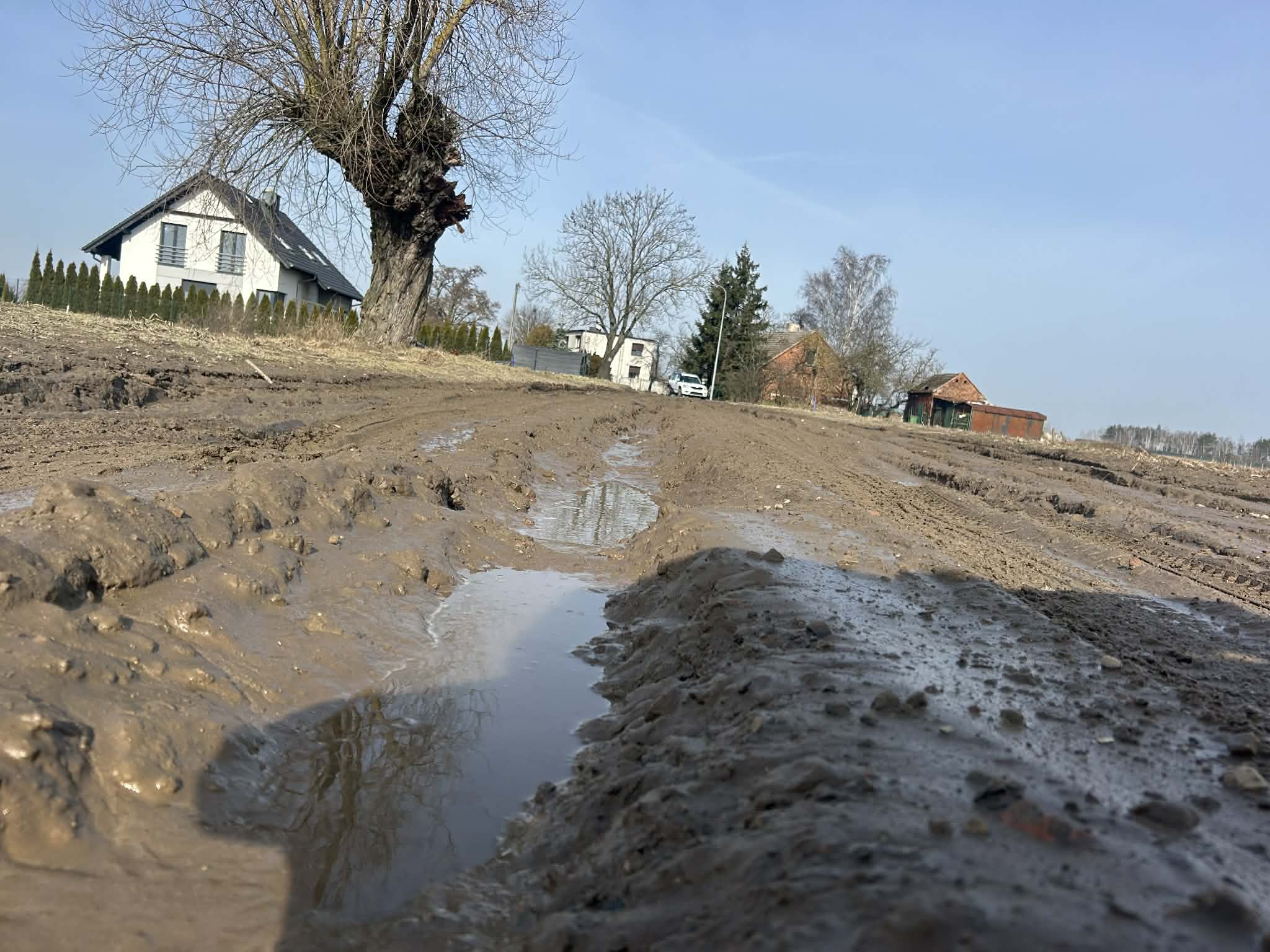 gruntówki błoto woda komorniki - Szymon Majchrzak
