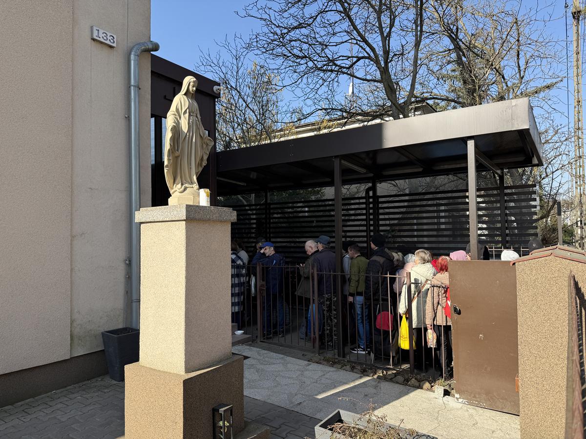 bezdomni shoebox dzień kobiet i mężczyzn - Alicja Kotewicz - Radio Poznań