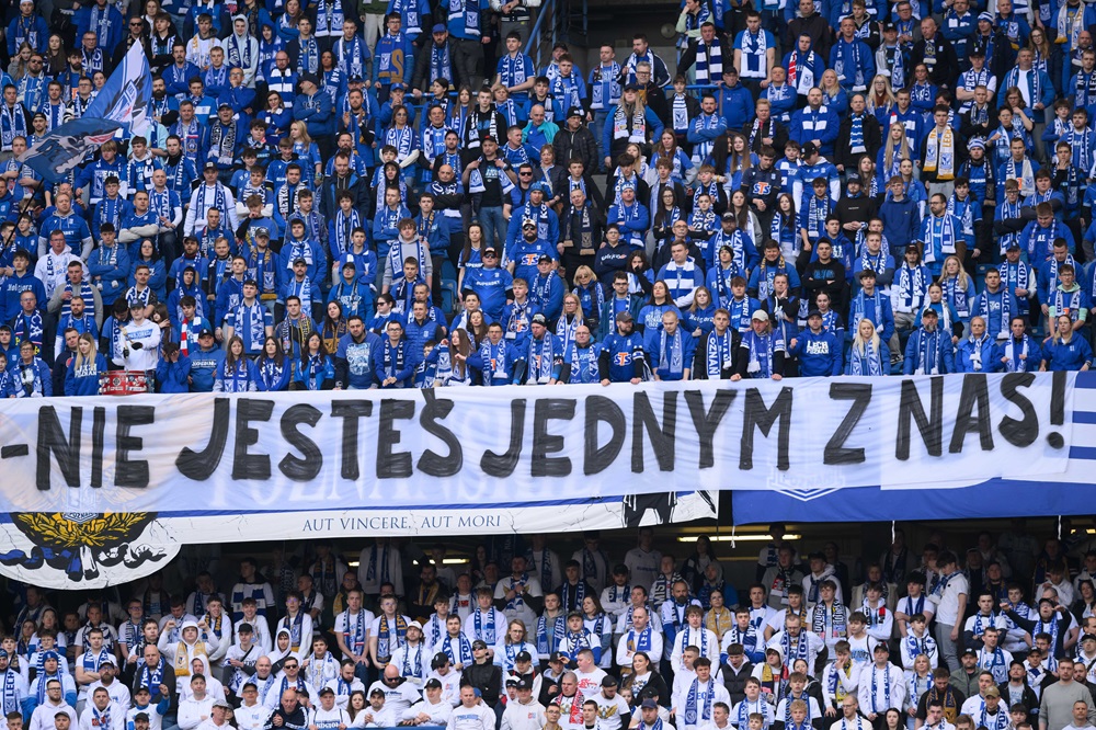 Lech kibice prezydent nawrocki transparent - Jakub Kaczmarczyk - PAP