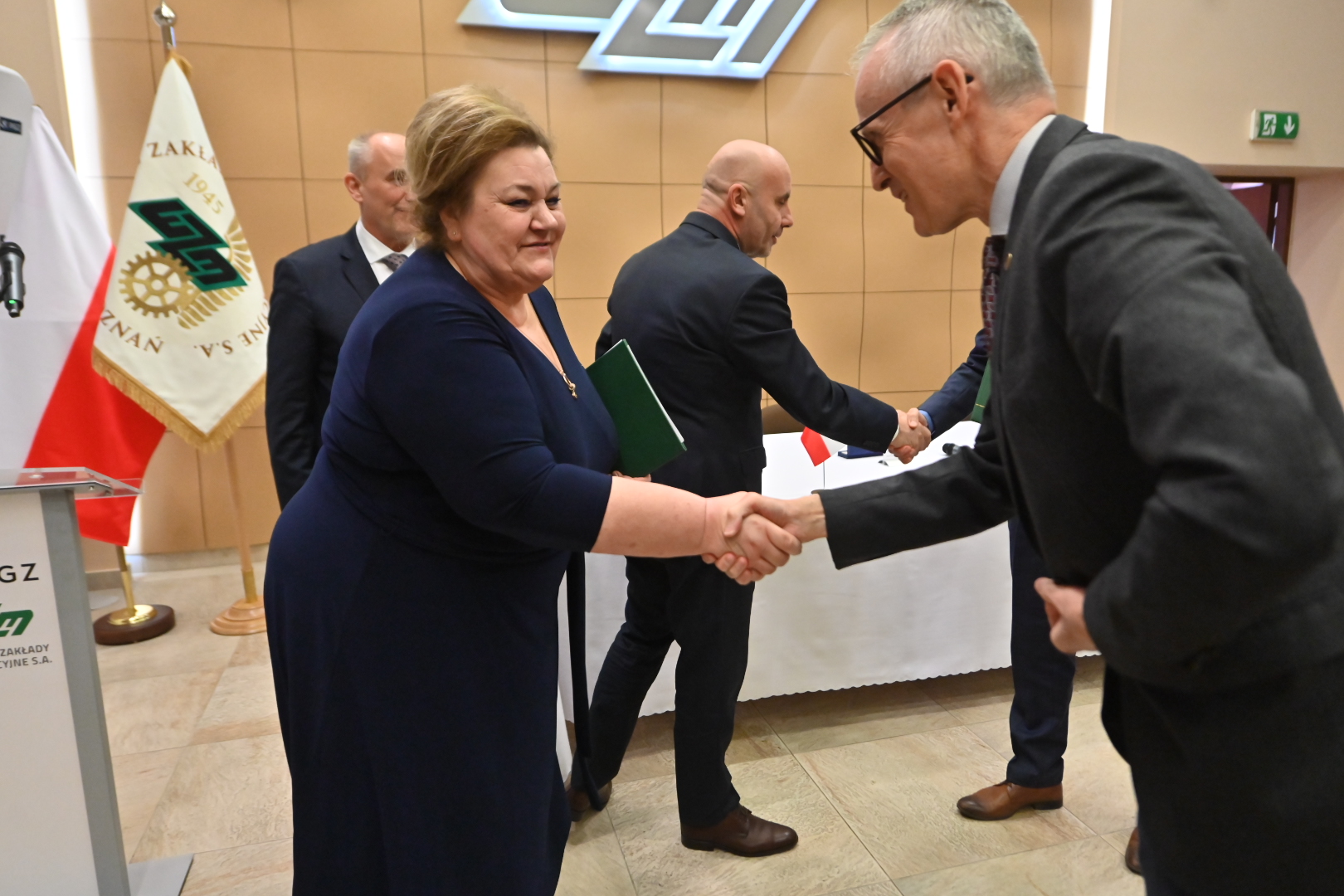 wzm wojskowe zakłady motoryzacyjne pgz polska grupa zbrojeniowa drony - Wojtek Wardejn - Radio Poznań