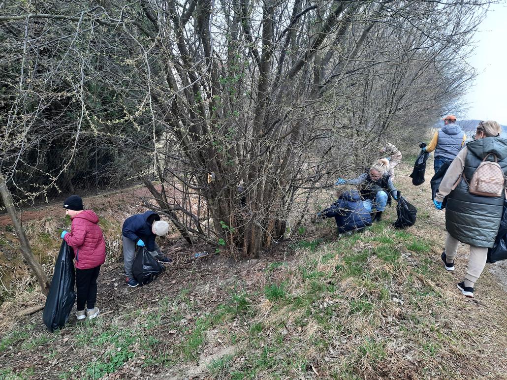 wielkanocne sprzątanie gosławice - Michalina Maciaszek - Radio Poznań