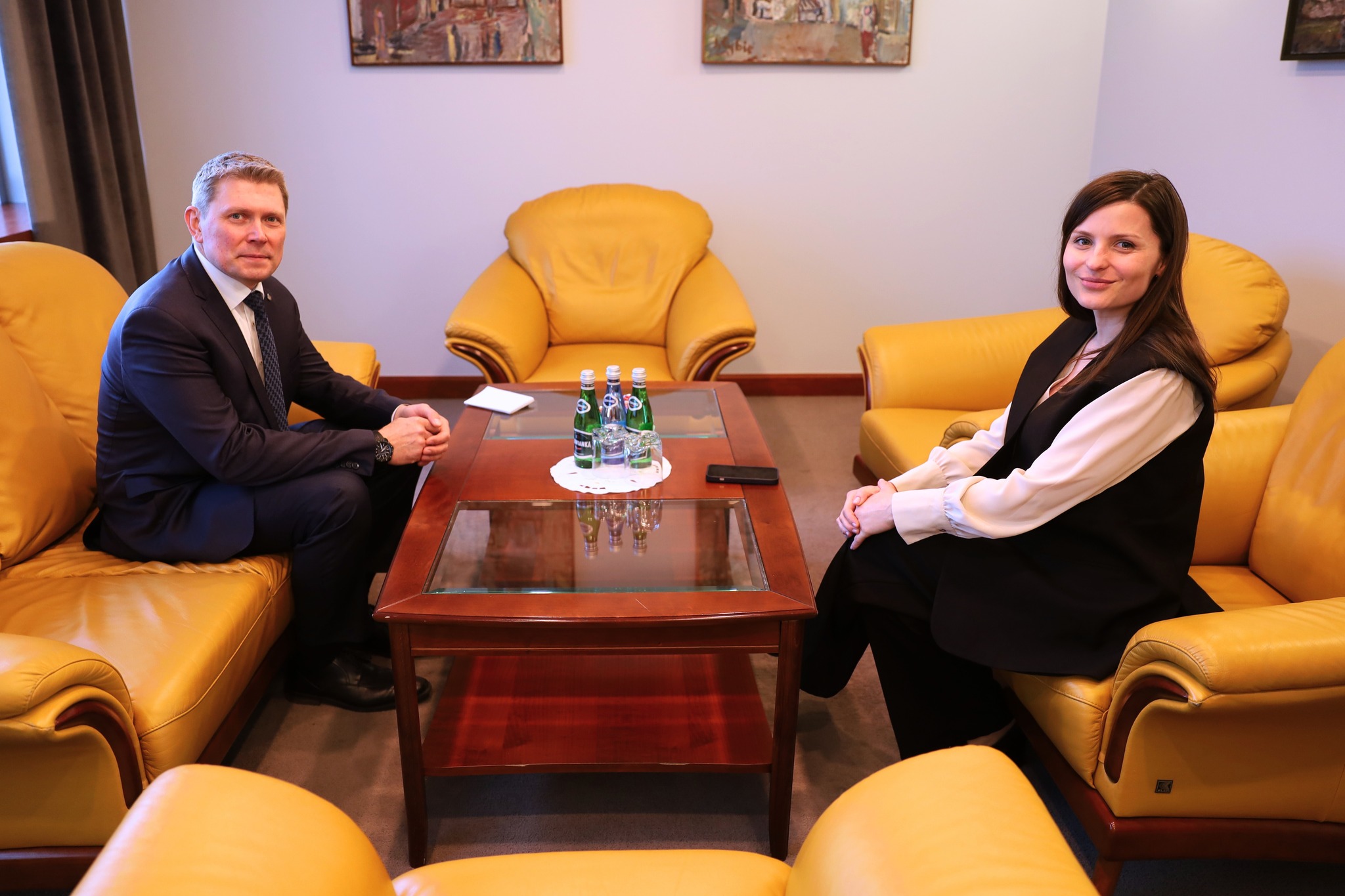 nosy konsul ukrainy - WUW