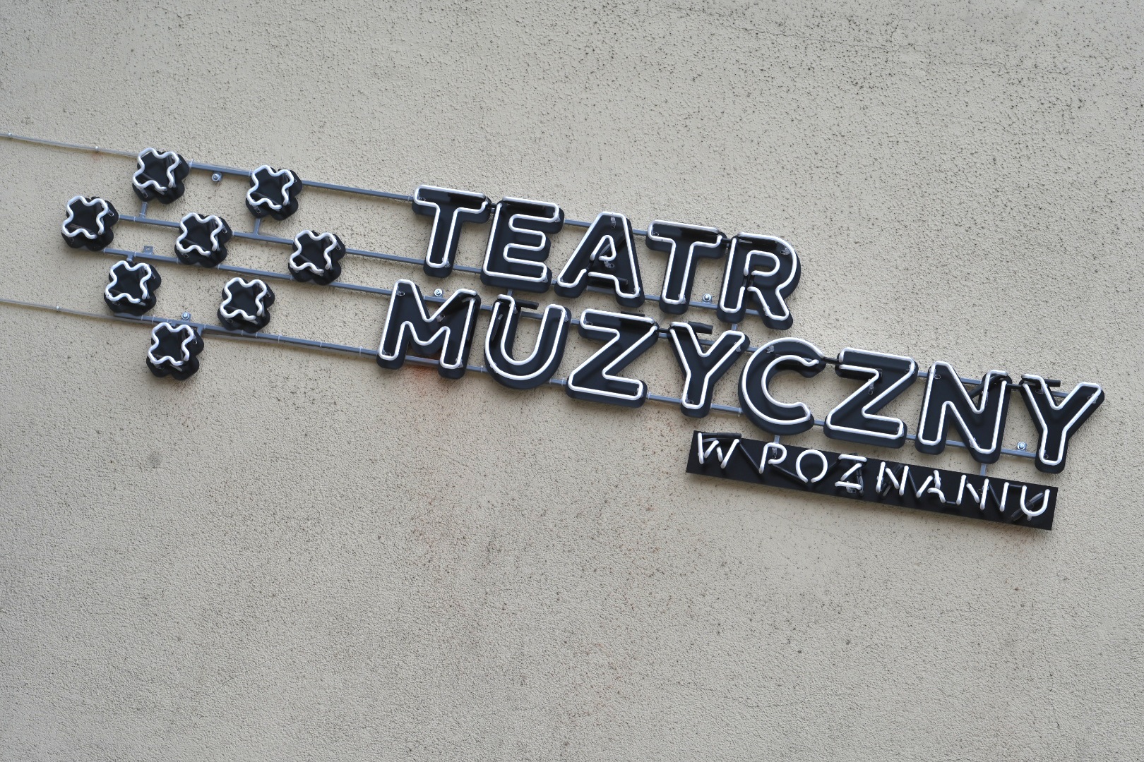 teatr muzyczny w poznaniu - Wojtek Wardejn  - Radio Poznań