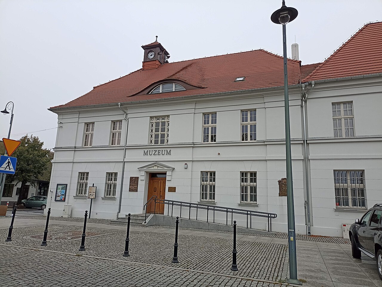 ratusz rogoźno - Koefbac - Wikipedia