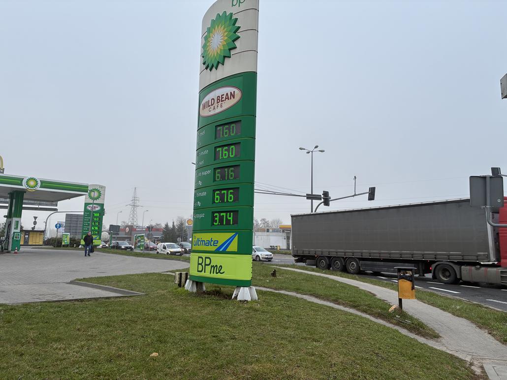 stacja paliwa benzyna ceny pylon - Adam Michalkiewicz - Radio Poznań