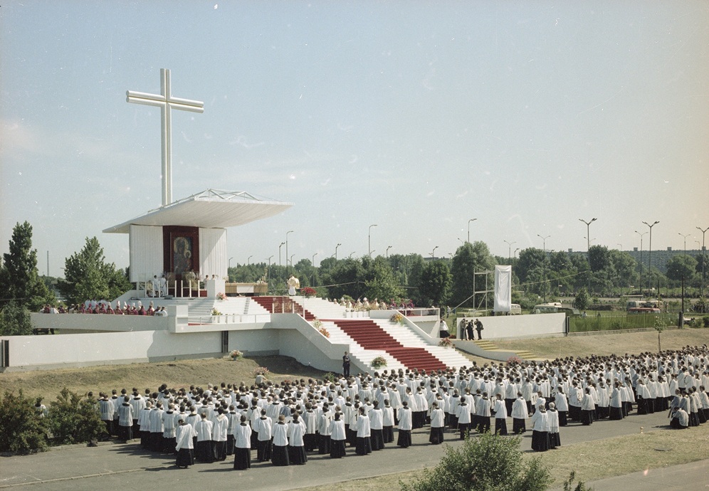 Jan Paweł II Poznań łęgi dębińskie - Narodowe Archiwum Cyfrowe