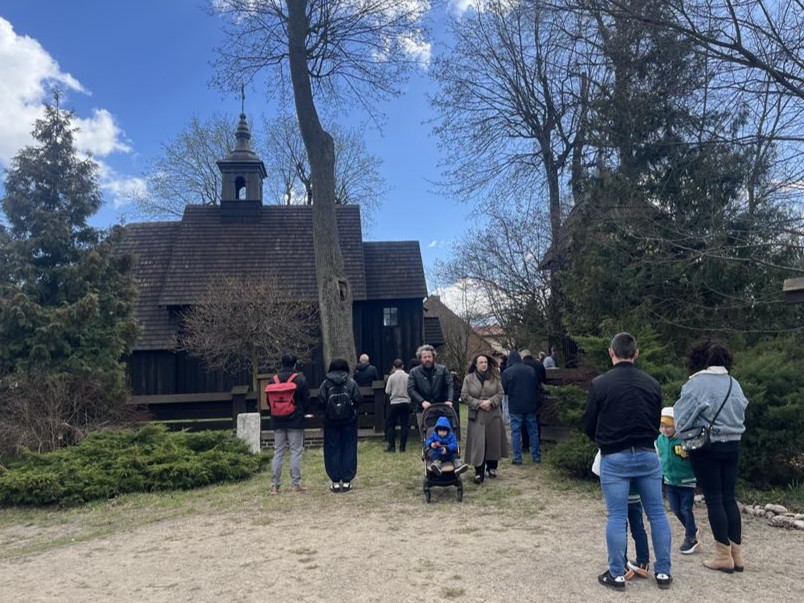 emaus zawodzie kościół - Danuta Synkiewicz