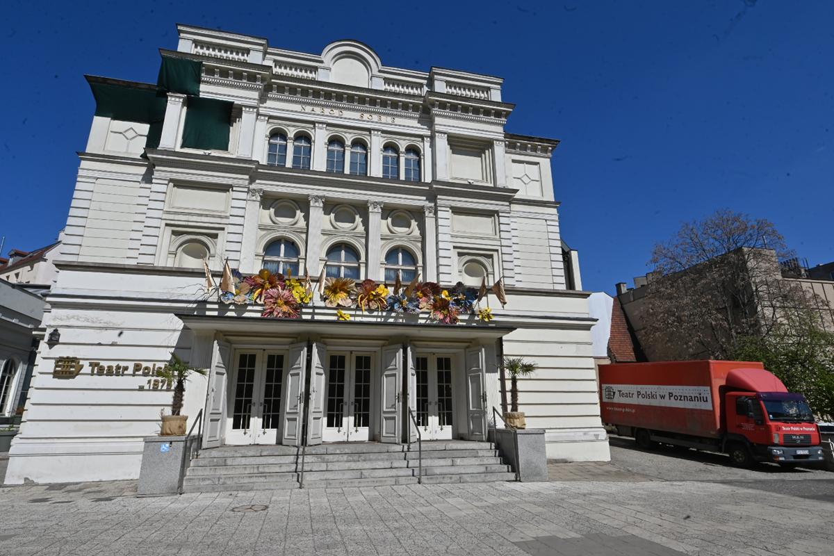 teatr polski remont - Wojtek Wardejn - Radio Poznań
