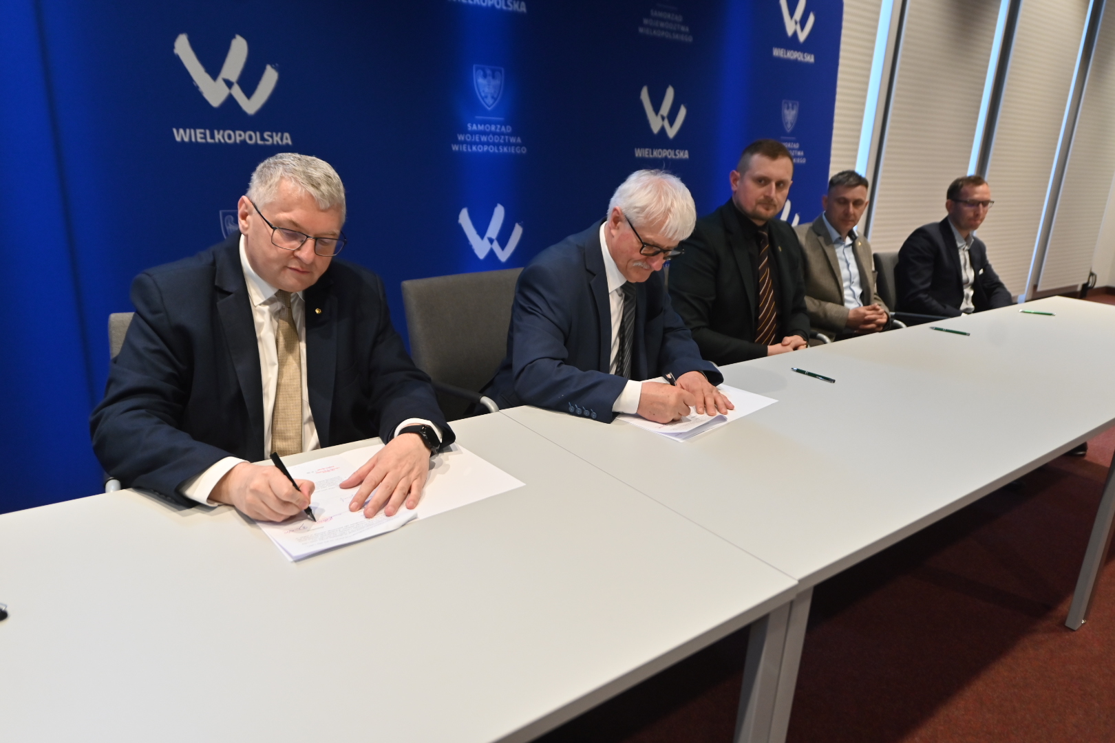 wsparcie wielkopolskich pszczelarzy - Wojtek Wardejn - Radio Poznań