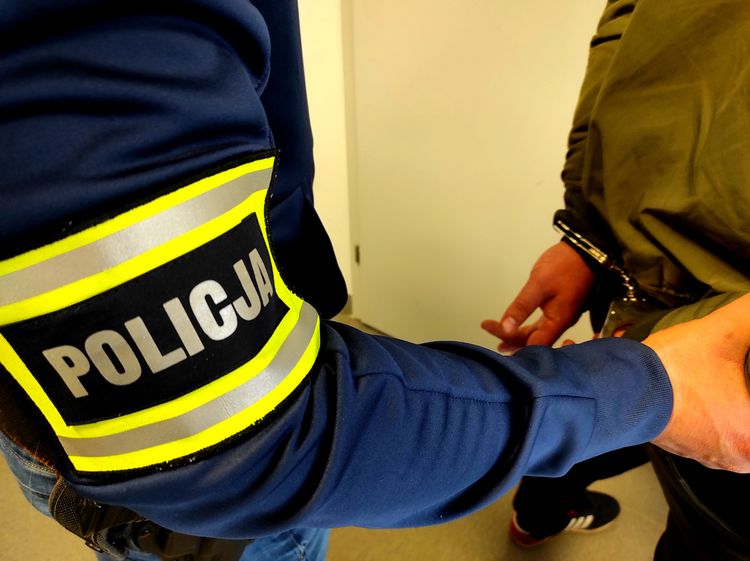 detal zatrzymanie bułgar Piła - KPP Złotów