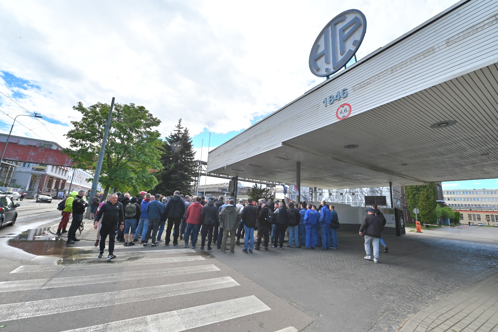 Cegielski protest - Wojtek Wardejn - Radio Poznań
