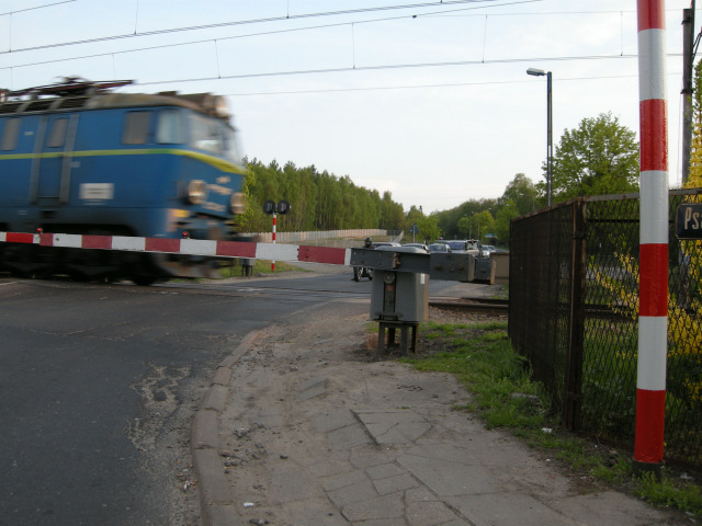 przejazd_kolejowy_1 - TomFoto