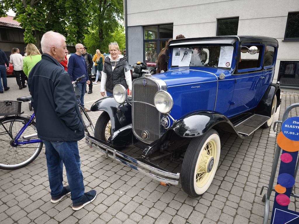 zlot klasyków i pojazdów zabytkowych kościan - Bartłomiej Klupś