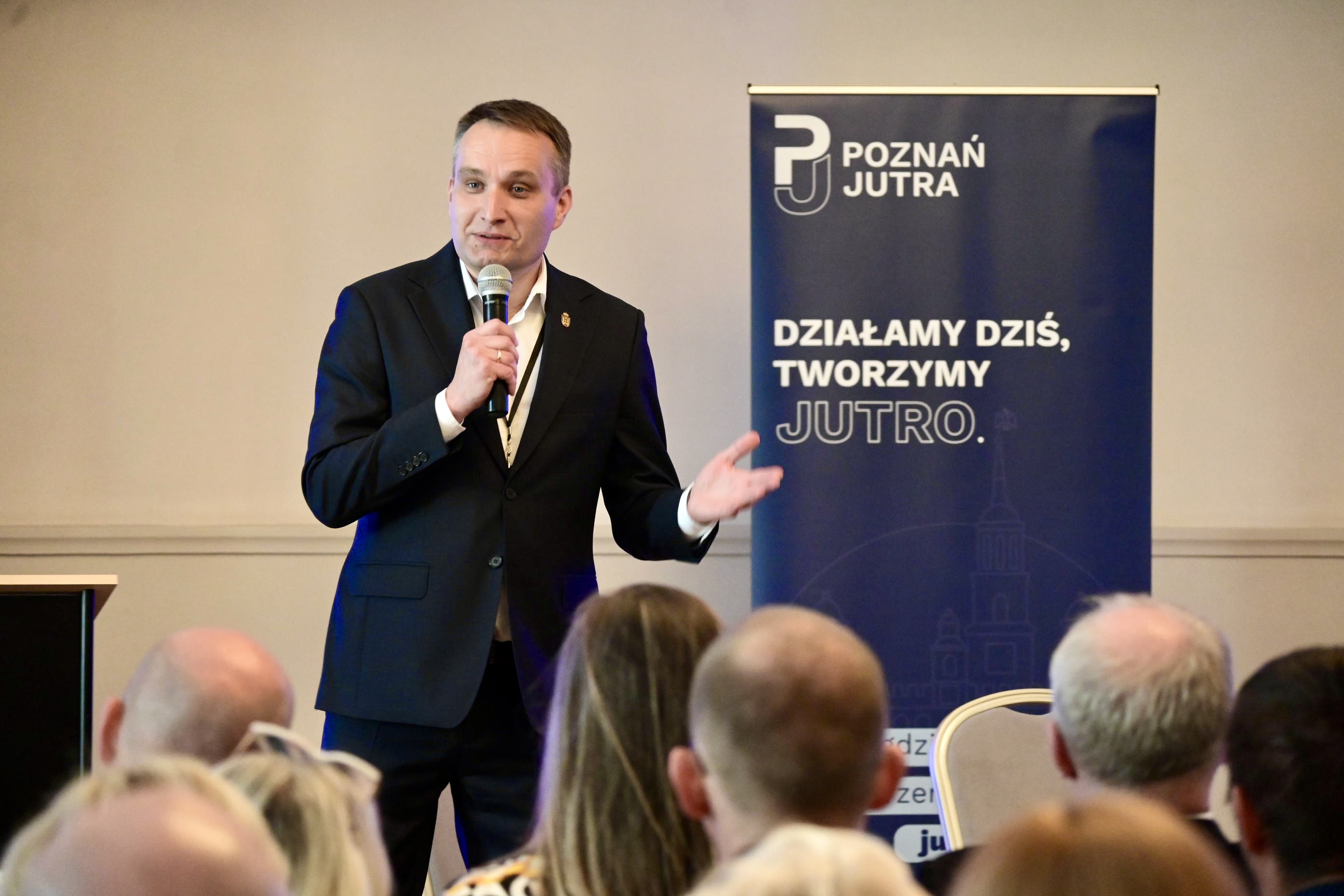 wiśniewski - Maciej Trzciński - Radio Poznań
